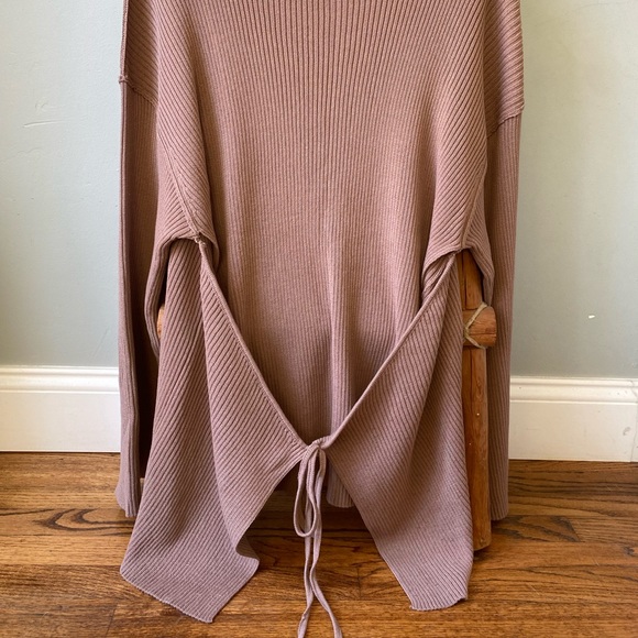FP BEACH Oversized Tie-Able Side-Open Sweater S - Picture 6 of 6